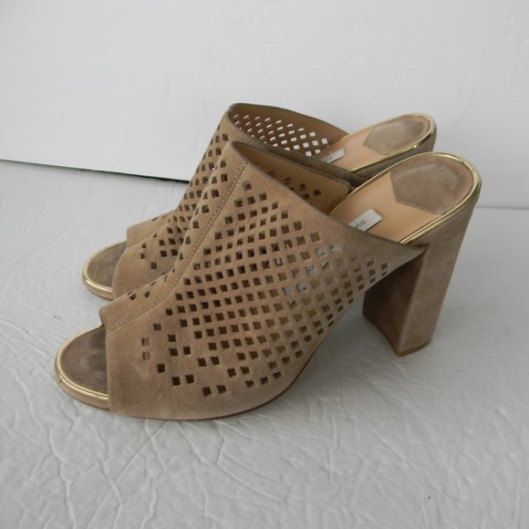 Diane Von Furstenberg Taviano Laser Cut TAN/TAUPE Heeled Mule Sandal Sz 7M - Picture 3 of 7